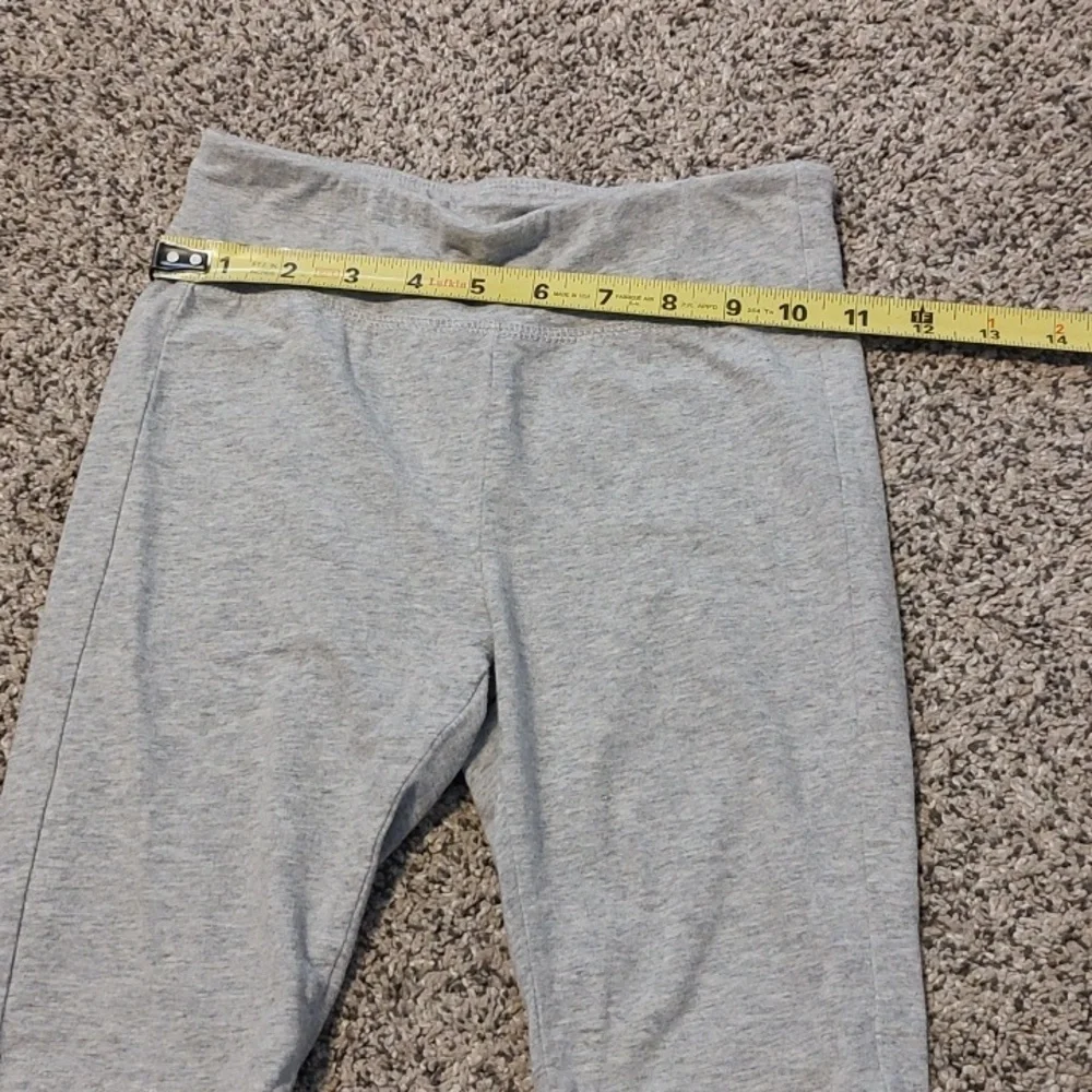 GUESS girl's Gray Shorts